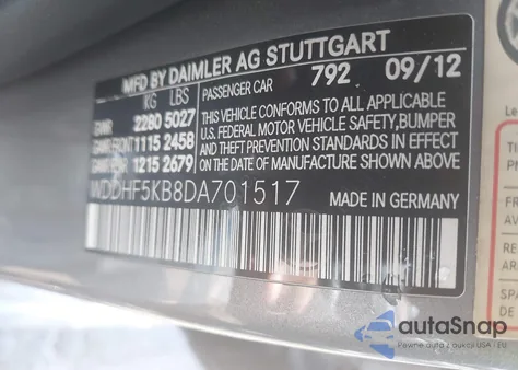 2013 Mercedes-Benz E 350 z USA, uszkodzony, nr VIN WDDHF5KB8DA701517